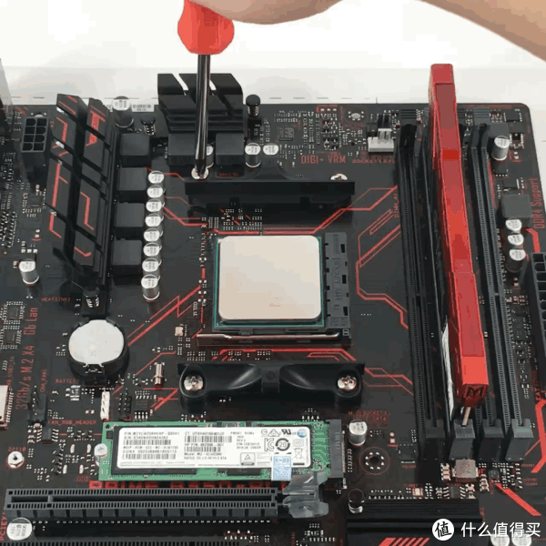 值客原创 电脑数码 文章详情  涂抹硅脂,五点涂抹法,涂抹后切记用卡片