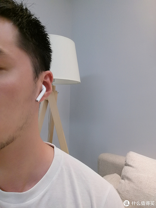 airpods 苹果 无线蓝牙耳机 开箱简测和佩戴