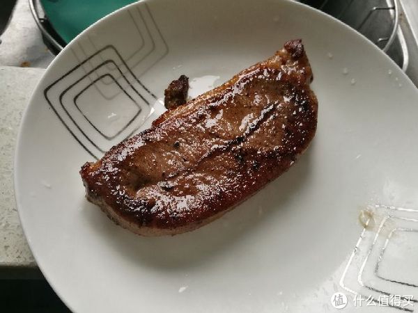 跟着感觉走—因陋就简的sous vide 低温慢煮牛排