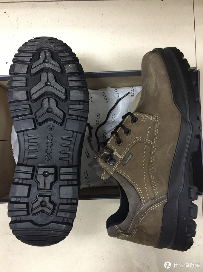 黑五ecco 爱步 men's track 6 gtx plain toe hiking shoe 男靴 到手