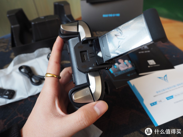 探鱼器供应,探鱼器商_重生之超级富豪八爪章鱼_八爪鱼采集器是干什么的