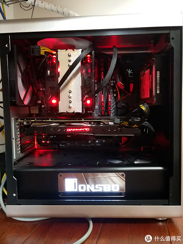 jonsbo 乔思伯 rm3 标准版 银色 m-atx 机箱开箱