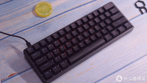 铝铝结合,好看的一匹:iqunix f60蓝牙机械键盘 zomo猫爪键帽体验报告