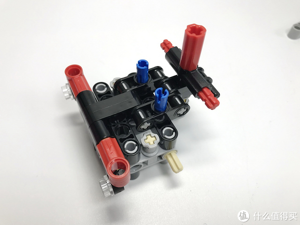 套装虽小高价零件不少:乐高 lego 42084 吊钩式装载卡车