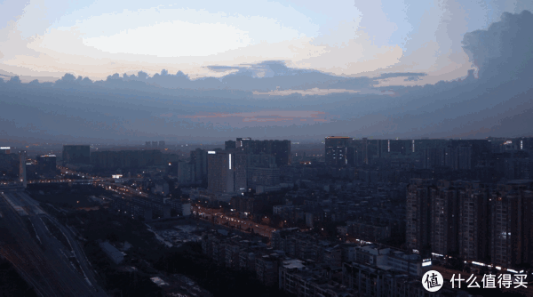 3 轨迹timelapse 相对于定点的延时片段,轨迹延时视频具有更