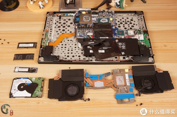 机械革命深海泰坦x8ti plus geforce rtx版游戏本体验(有详细的拆机