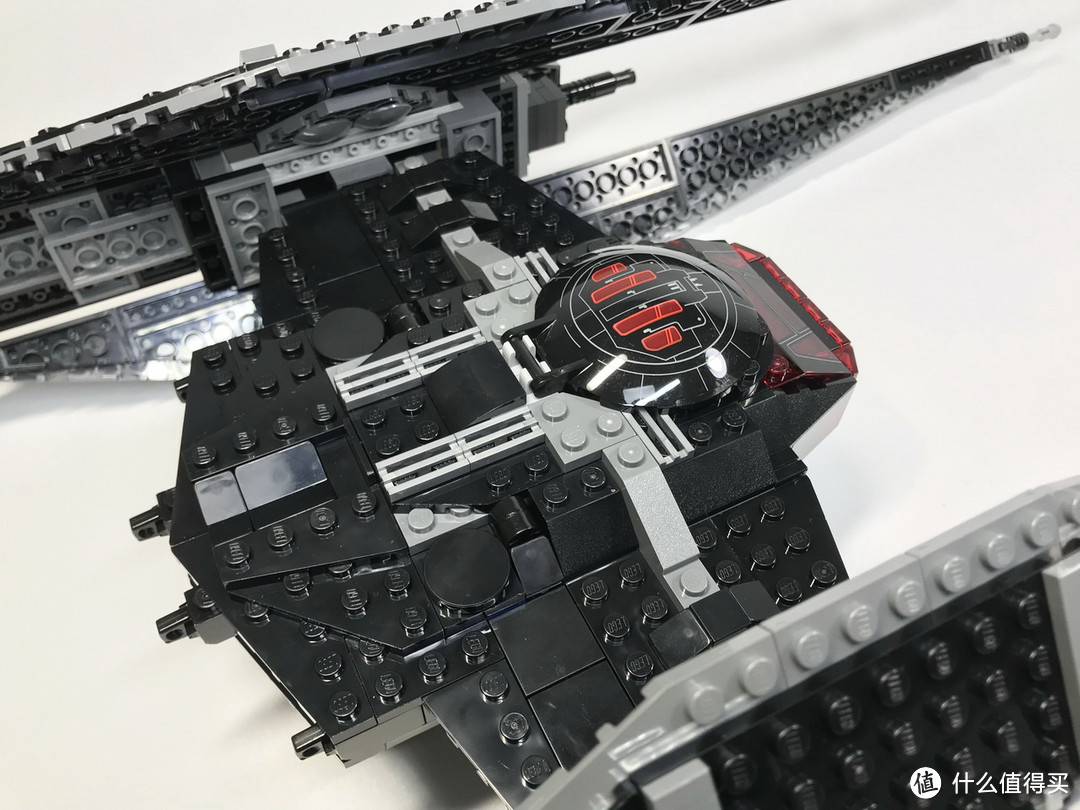 lego拼拼乐篇二百八十六乐高星球大战系列75179凯洛伦的钛战机