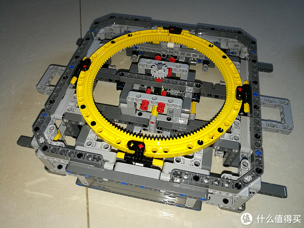 lego 42055 斗轮挖掘机外观展示(颗粒|齿轮|履带|底盘|机身)