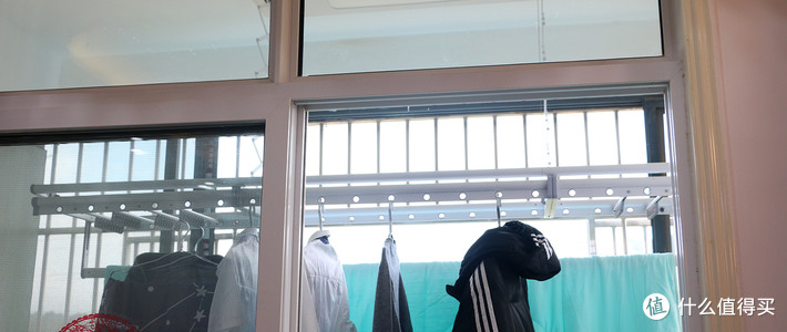 一键自动开合:MI 小米 推出 自动折叠雨伞99元