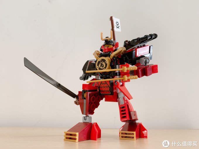 乐高70665开箱拼搭三刀流萨拉姆武士机甲虽简单但够酷