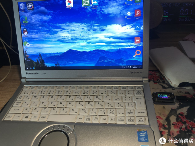 笔记本摔坏的图片_笔记本电脑电池摔了一下没事吧_笔记本无线网摔没了