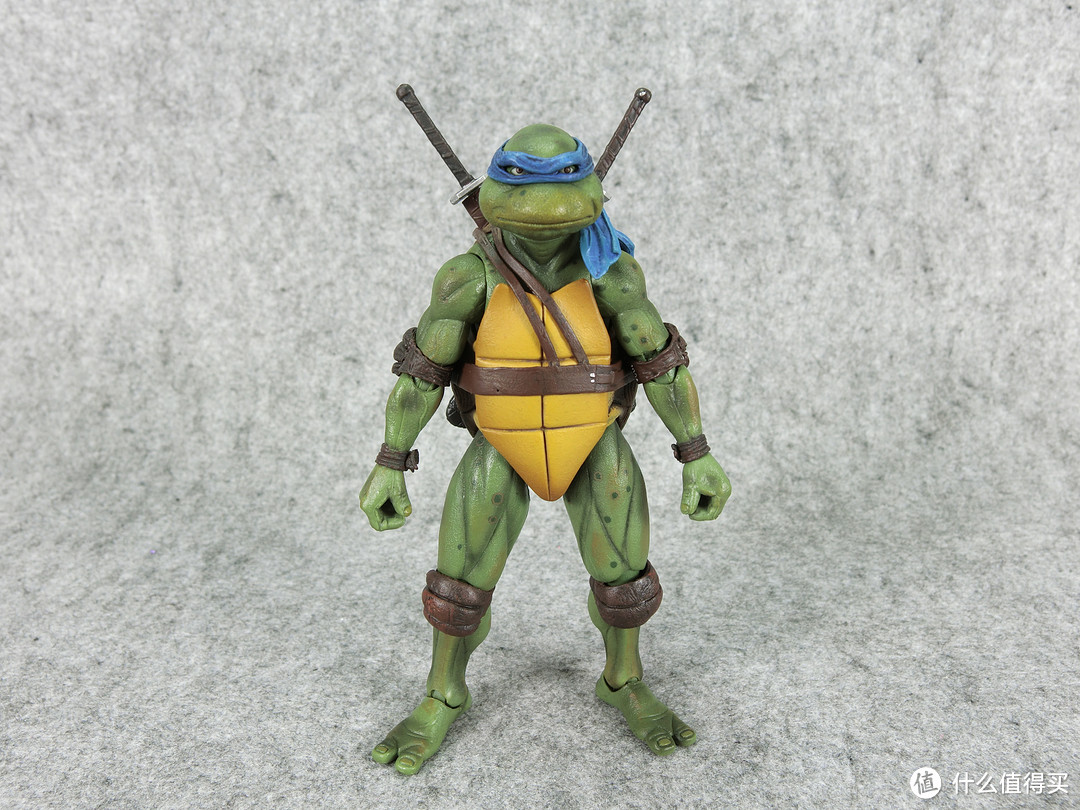 neca1990年真人版忍者神龟双刀李奥纳多