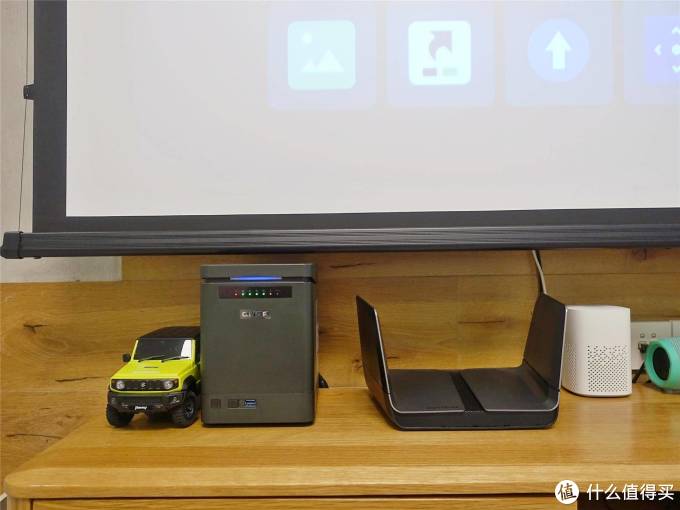 如何用NAS打造影片存储中心?实战QNAP 453Dmini+NETGEAR RAX8