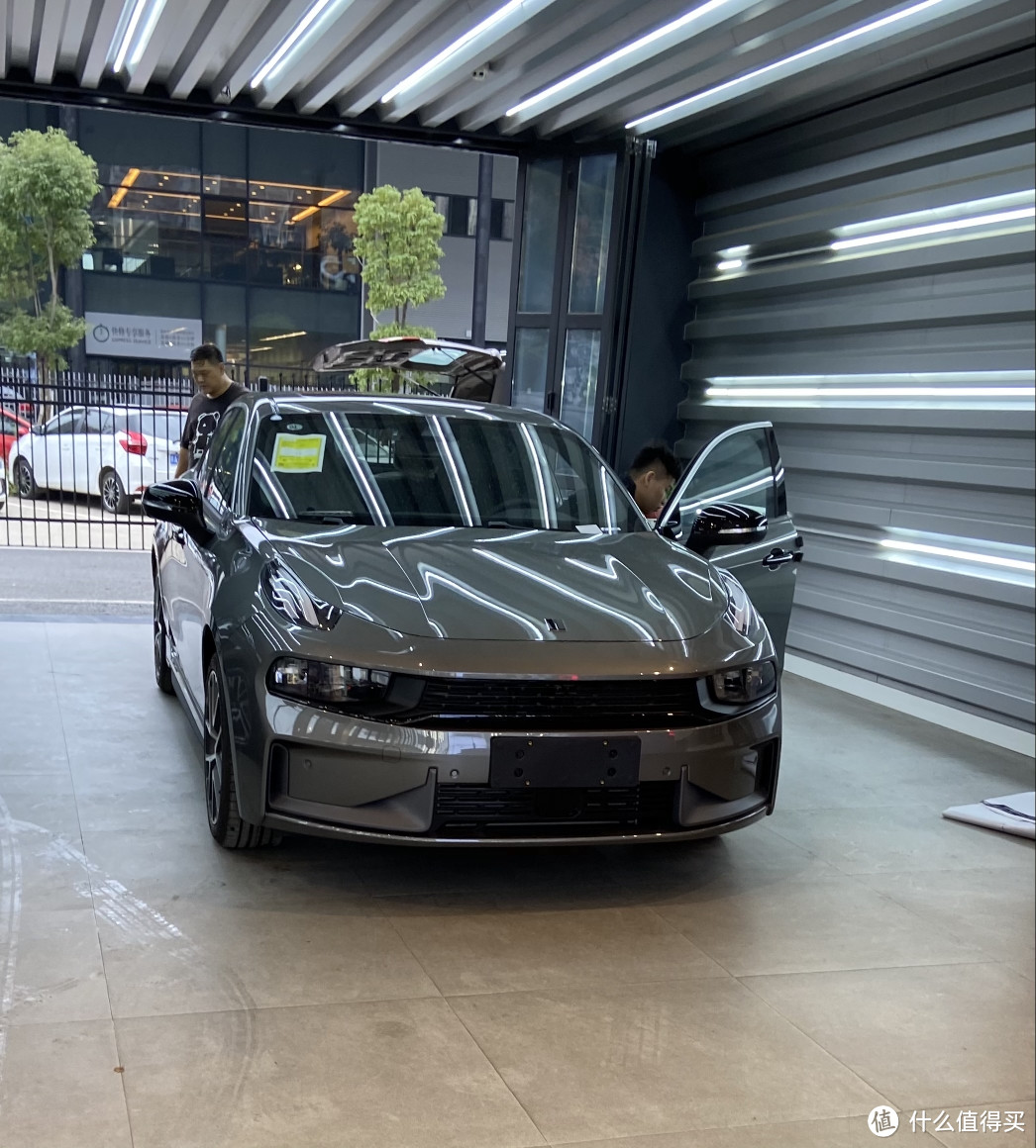 社区首页 汽车消费 汽车整车 轿车 lynk & co/领克轿车 文章详情 提车