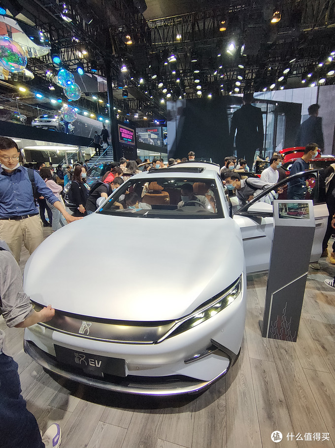 汽车消费 汽车整车 新能源车 文章详情 比亚迪汽车在2021上海车展期间