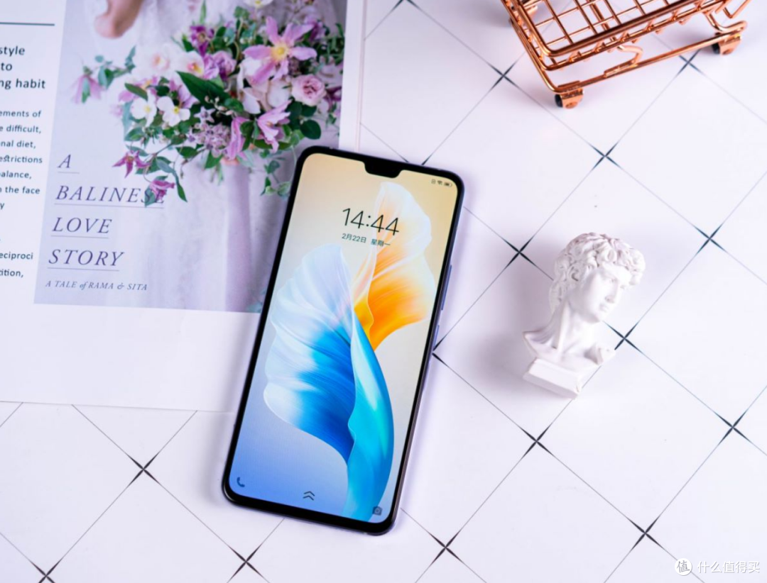vivos9手机图片大全,vivo s9图片 手游和自拍爱好者的选择vivos95g手机入手体验