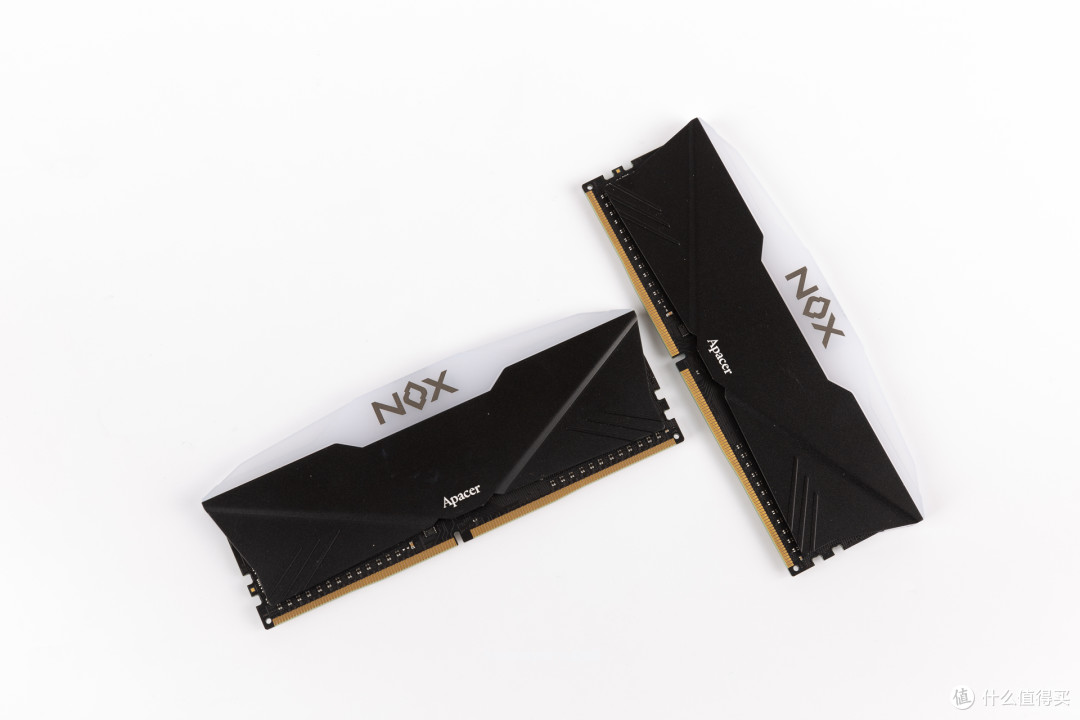 >电脑整机>台式机>家用电脑>文章详情>套装为ddr4 3600 8gb*2乔思伯