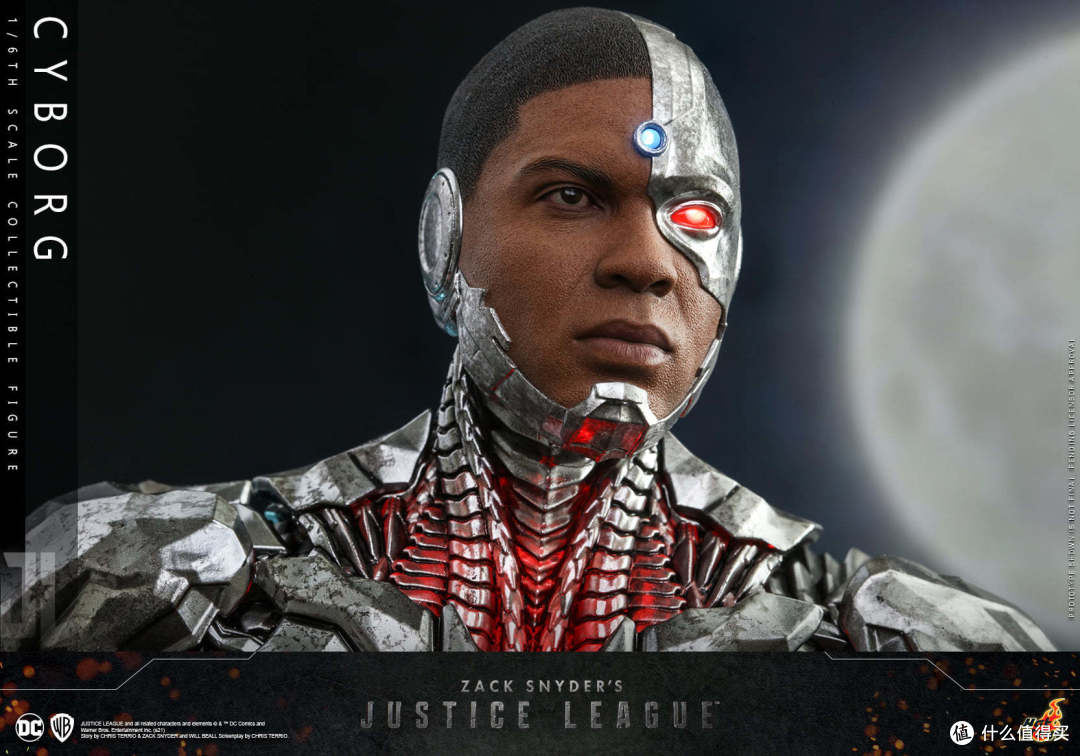 头雕方面根据片中造型和演员雷·费舍尔(ray fisher)制作出半机械的