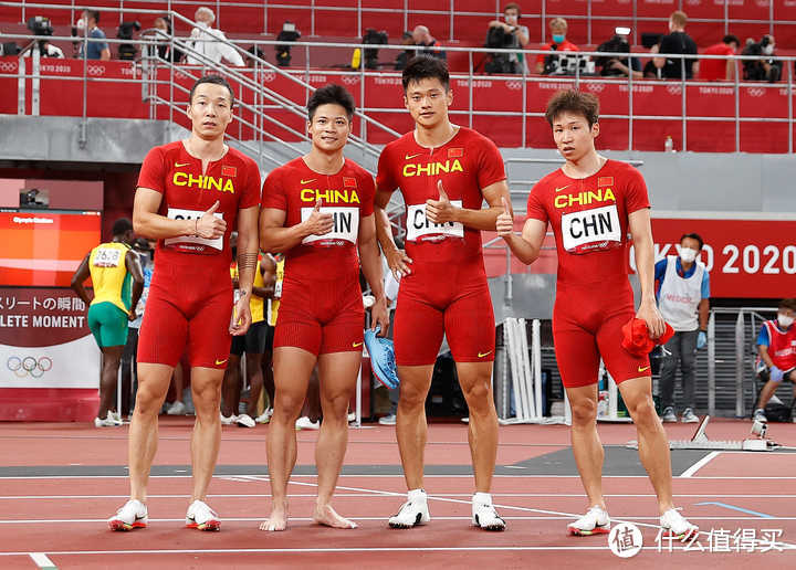 为什么4x100米接力苏炳添跑的是第三棒而不是其它棒次