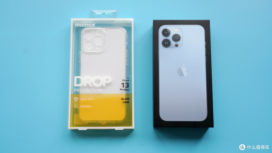 iphone13远峰蓝极简开箱给promax配momax真挺搭