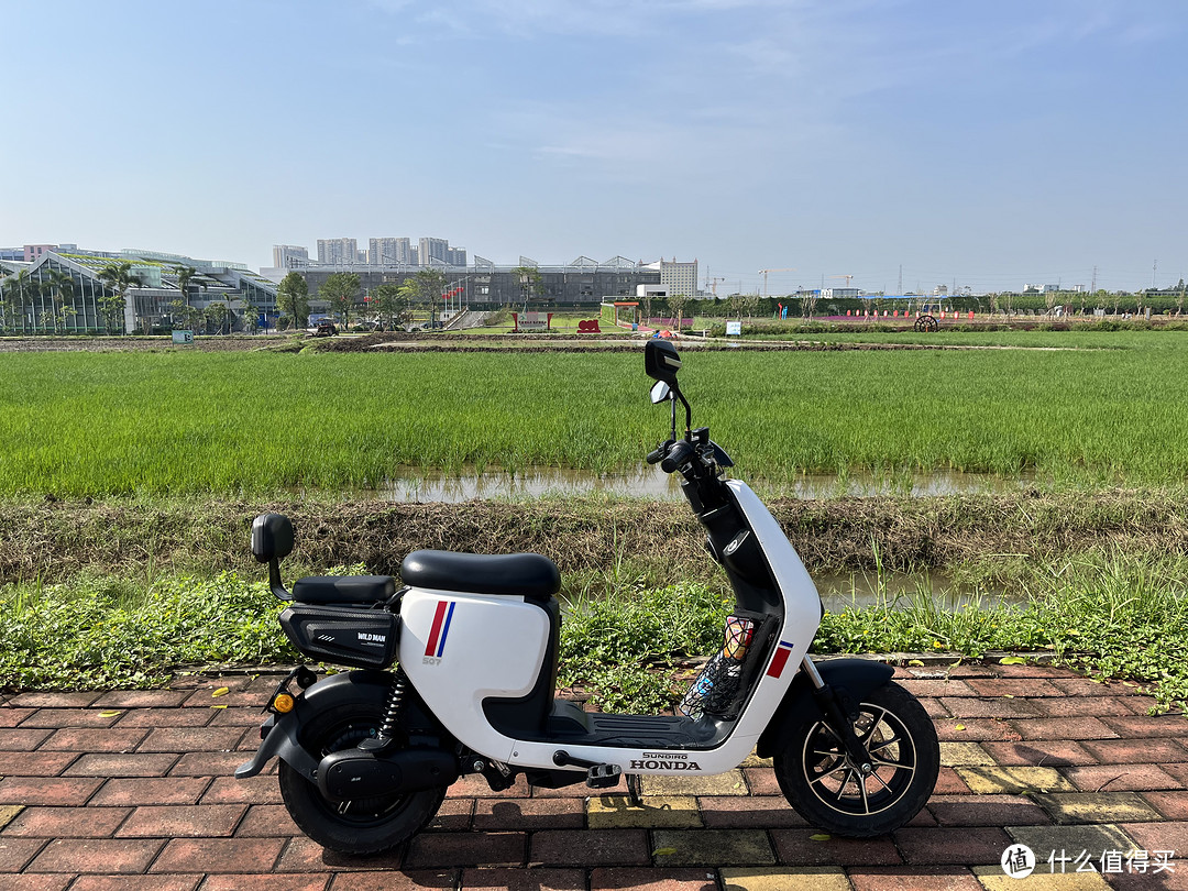 m7 tdt007-1z 电动自行车1199元(需用券)天猫精选1199的价格是裸车