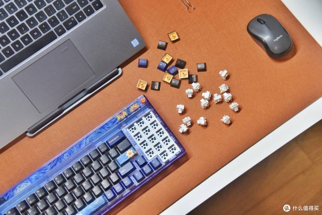 第一次玩带prg灯的机械键盘白轴梵高星空定制买对了么