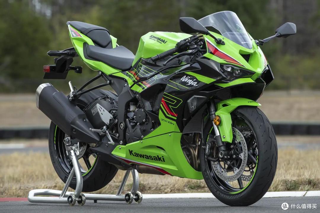 2024 Kawasaki Ninja ZX-6R 确认引进！“小牛”终究还是要来了_摩托车整