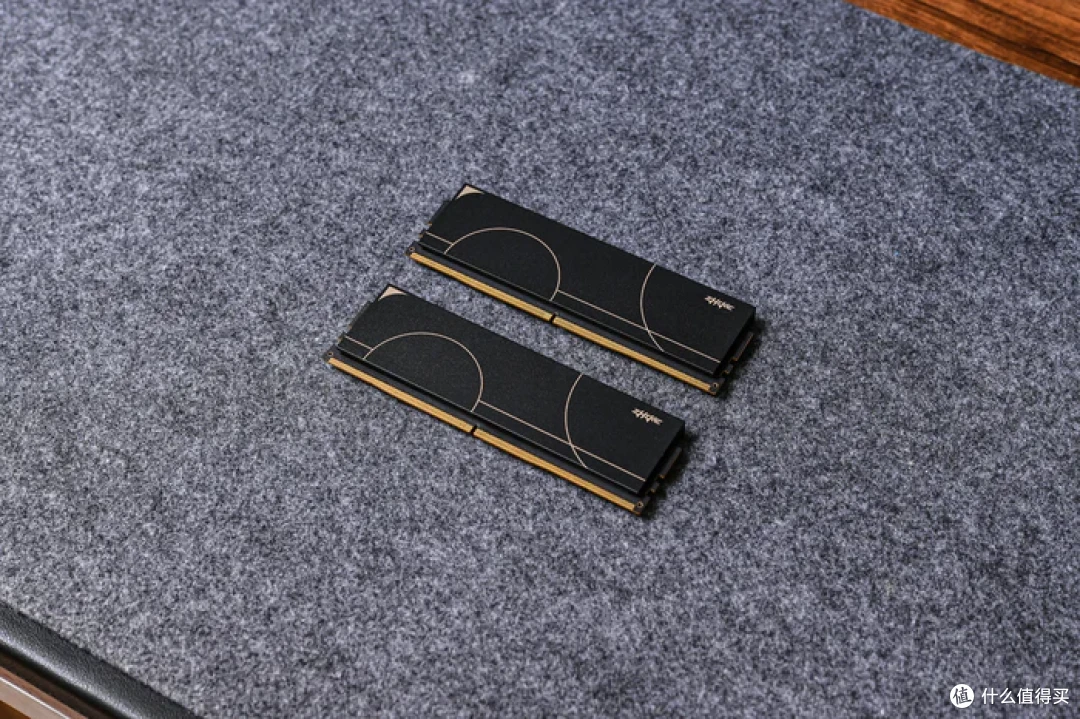 ROG X870E HERO+挚科无界 6000 C28+乔思伯 X400 装机展示