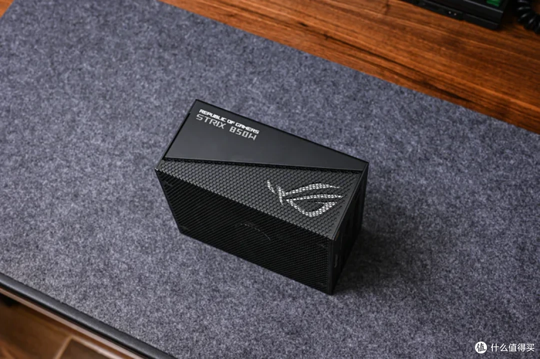 ROG X870E HERO+挚科无界 6000 C28+乔思伯 X400 装机展示