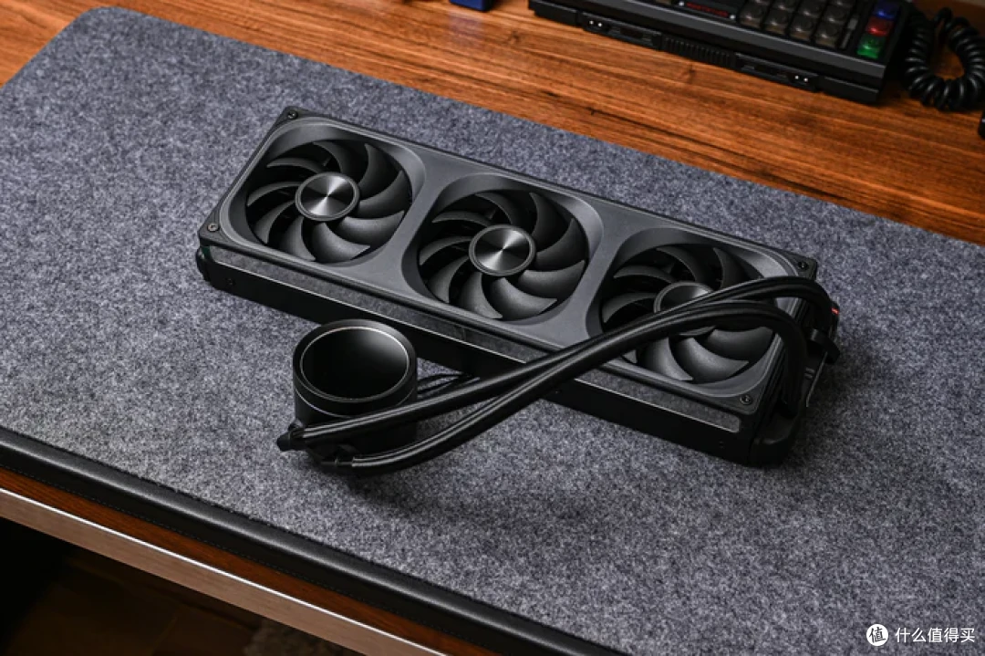 ROG X870E HERO+挚科无界 6000 C28+乔思伯 X400 装机展示