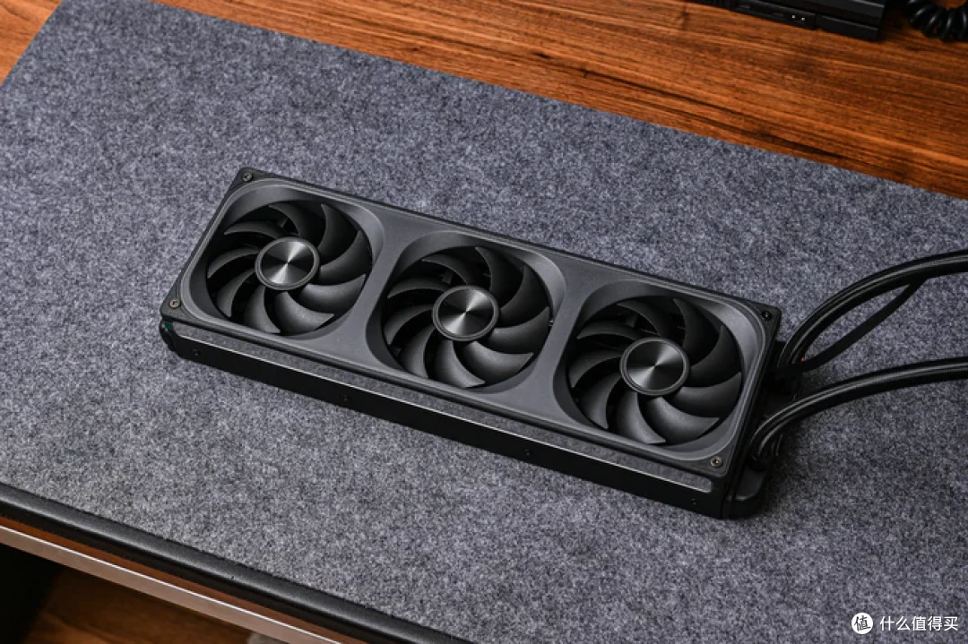 ROG X870E HERO+挚科无界 6000 C28+乔思伯 X400 装机展示