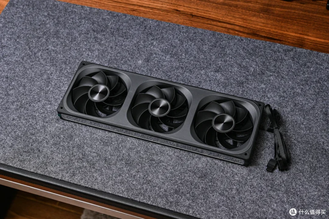 ROG X870E HERO+挚科无界 6000 C28+乔思伯 X400 装机展示