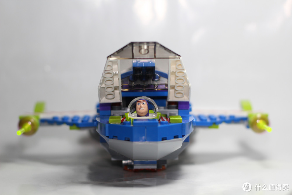 乐高玩具总动员: 巴斯光年的宇宙飞船7593