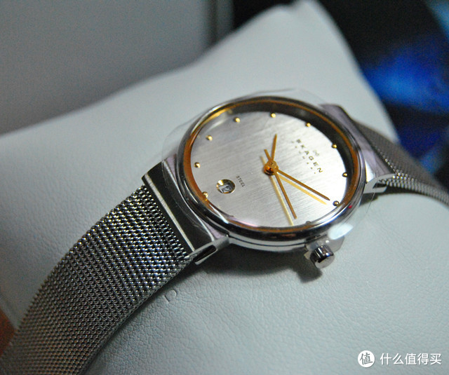 Skagen 诗格恩 钛金属男表and女款石英腕表