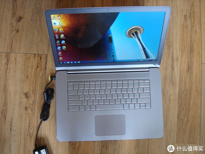 VIZIO CT15-A1 Ultrabook 超级本(15.6英寸IPS/1920*1080/i5-3317U/128GB SSD)