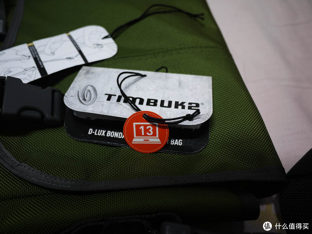 来自6PM海淘的Timbuk2 D-Lux 邮差包 S码 晒单，超多细节图加独家真人秀