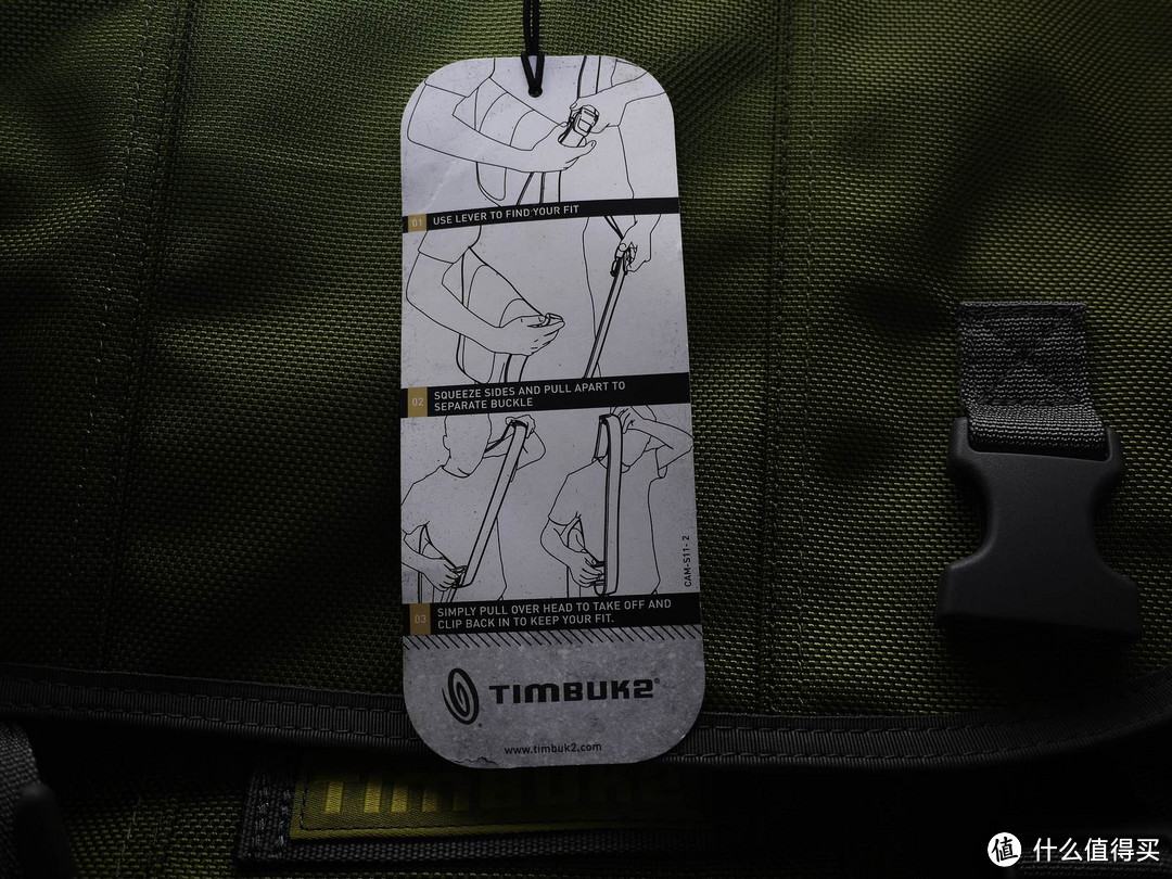 来自6PM海淘的Timbuk2 D-Lux 邮差包 S码 晒单，超多细节图加独家真人秀