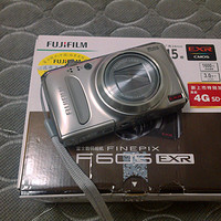 FUJIFILM 富士 F605 EXR 数码相机 1600万像素 3英寸 15倍光变 金色