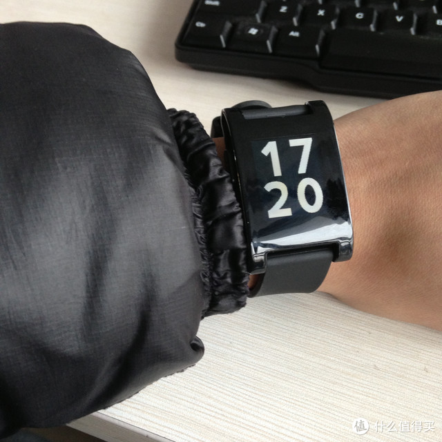 Pebble 智能手表