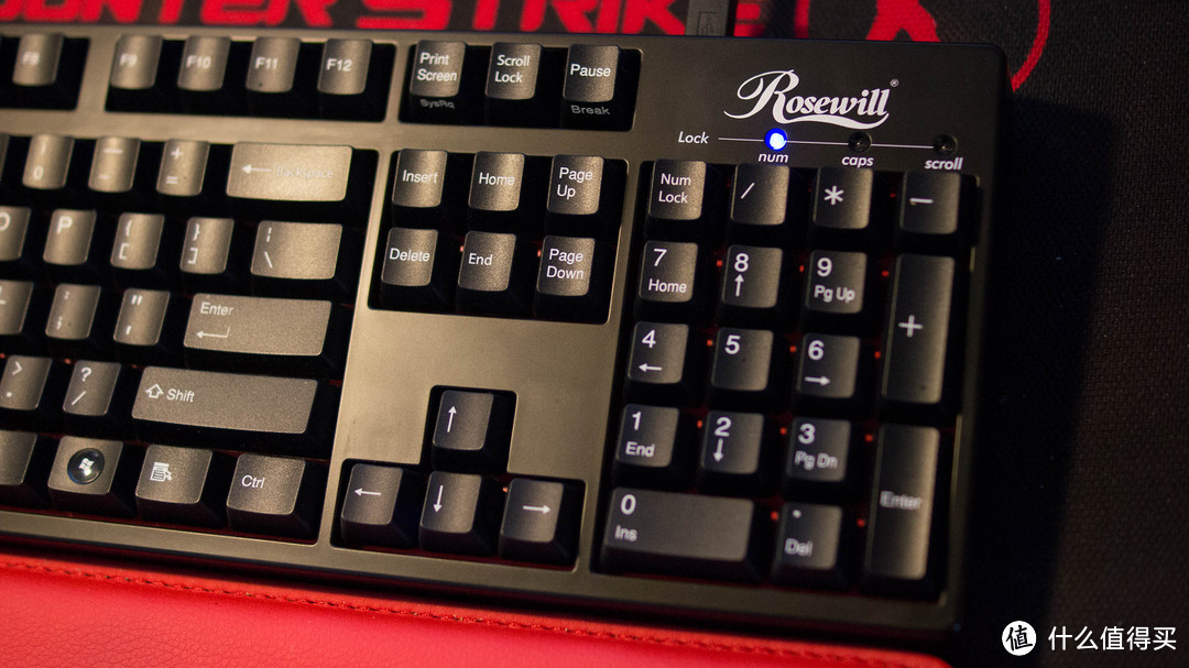 Rosewill 罗维 机械键盘 黑色红轴晒单