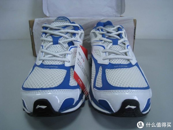 李宁弓系列ARHF137男款跑鞋,感觉不错