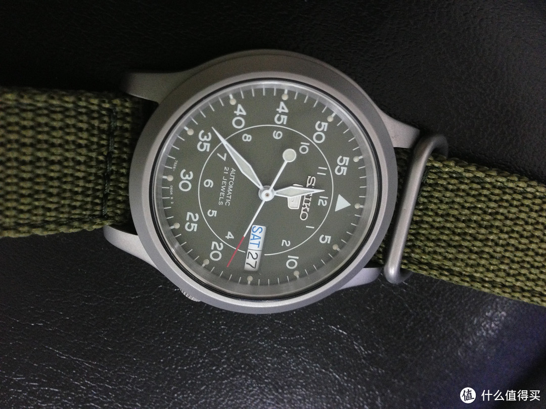 SEIKO 机械男表 Seiko Men's SNK805 Automatic Green Canvas Strap Wa