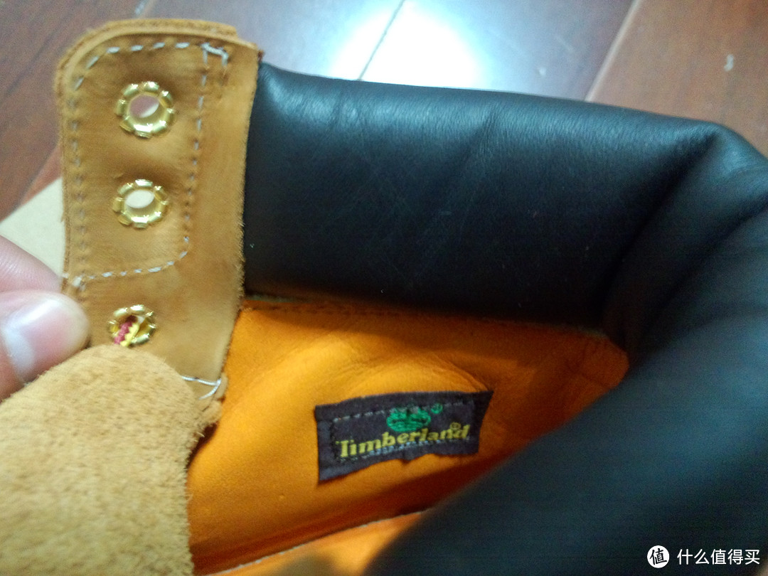 新鲜的Timberland 10061大黄靴