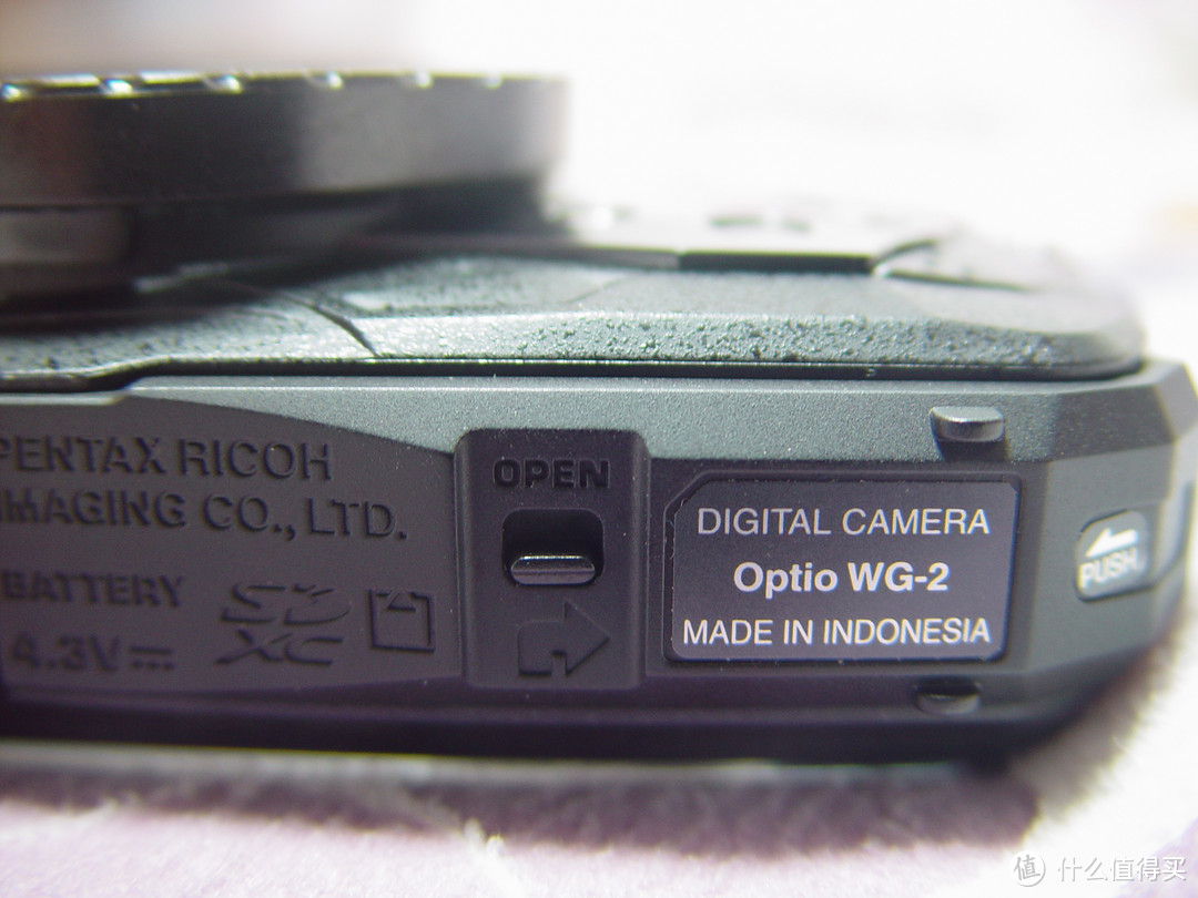 变形金刚似的数码相机-宾得三防WG-2