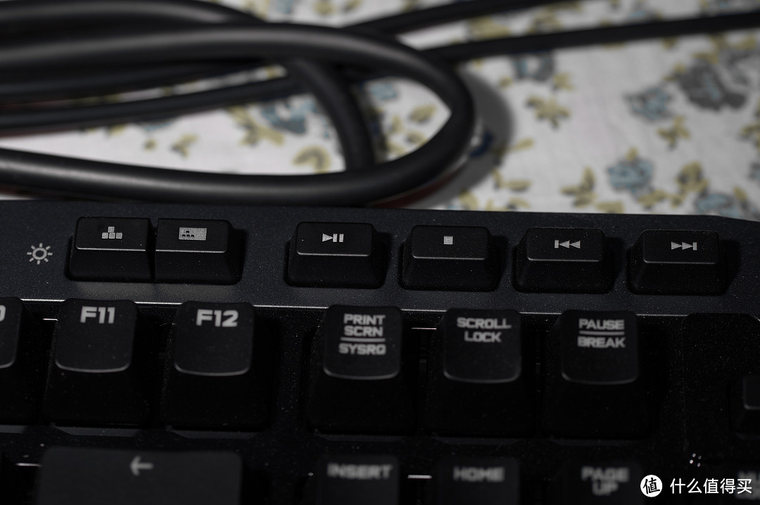 半个稀罕物：大陆尚未上市的罗技首款机械键盘G710+多图详细晒单