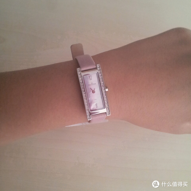 小主新礼物 诗格恩 266SSLLV1 女士石英腕表