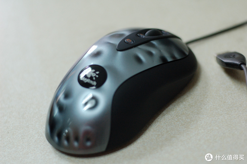 Logitech 罗技 G400-Refresh（MX518复刻版）游戏鼠标