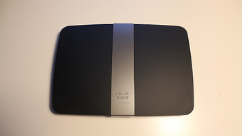 家庭网络帝国——Cisco-Linksys EA4500 简单开箱+设置