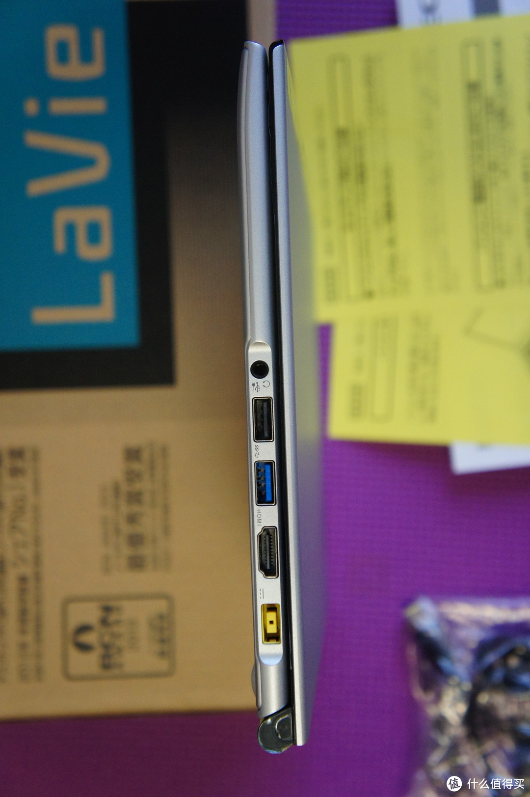 13.3寸世界最轻。NEC PC LZ550MSS LaVie Z开箱