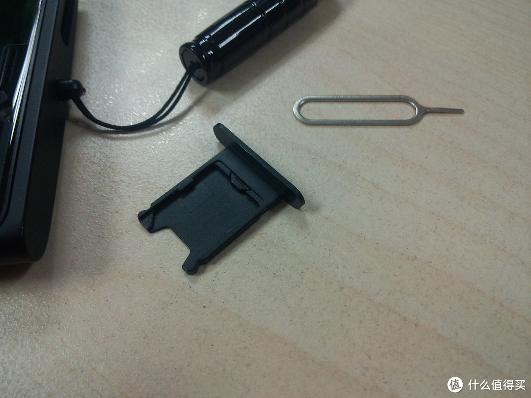 磨砂黑色 Nokia 诺基亚 Lumia 920 14天机器伪开箱照，手感厚重.价格1800米